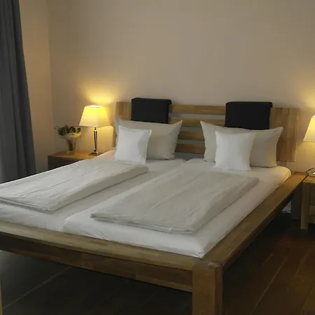 Hotel Attaché An Der Messe