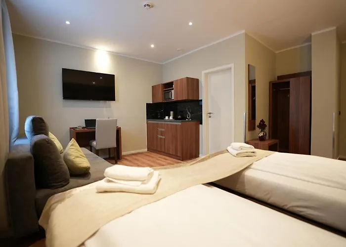 Hotel Attaché An Der Messe