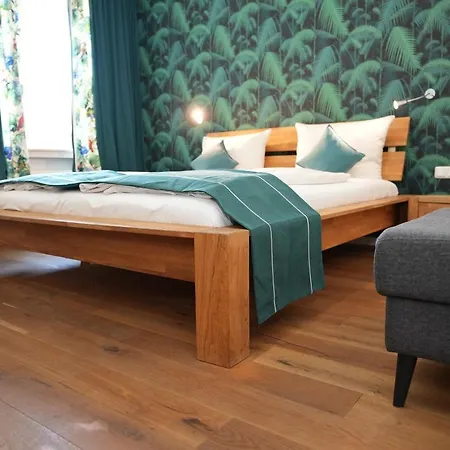 Hotel Attache An Der Messe By Ans 3*