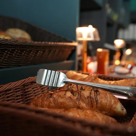 호텔 아타체 안 데르 메세 프랑크푸르트