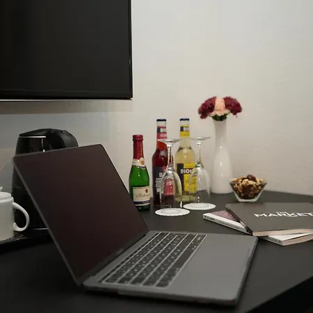 아타체 안 데르 메세 프랑크푸르트