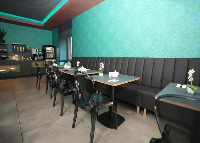 Hotel Attaché An Der Messe Fráncfort del Meno