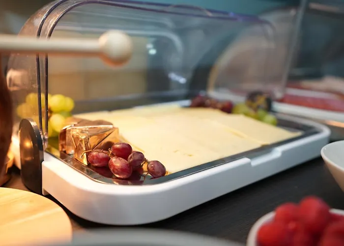 アタッシェ アン デア メッセ