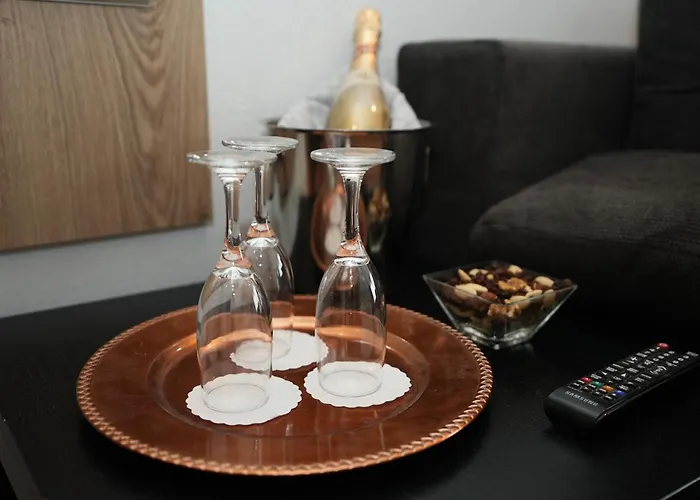 ホテル アタッシェ アン デア メッセ フランクフルト