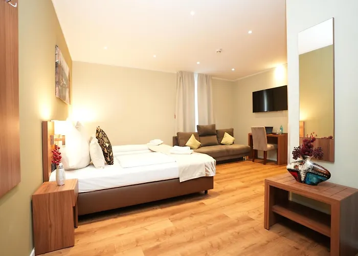 아타체 안 데르 메세 프랑크푸르트