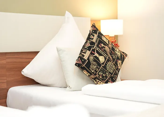 アタッシェ アン デア メッセ フランクフルト