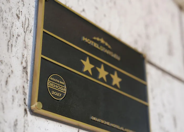 アタッシェ アン デア メッセ ホテル フランクフルト